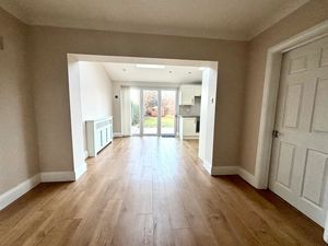 Photo 23- click for photo gallery